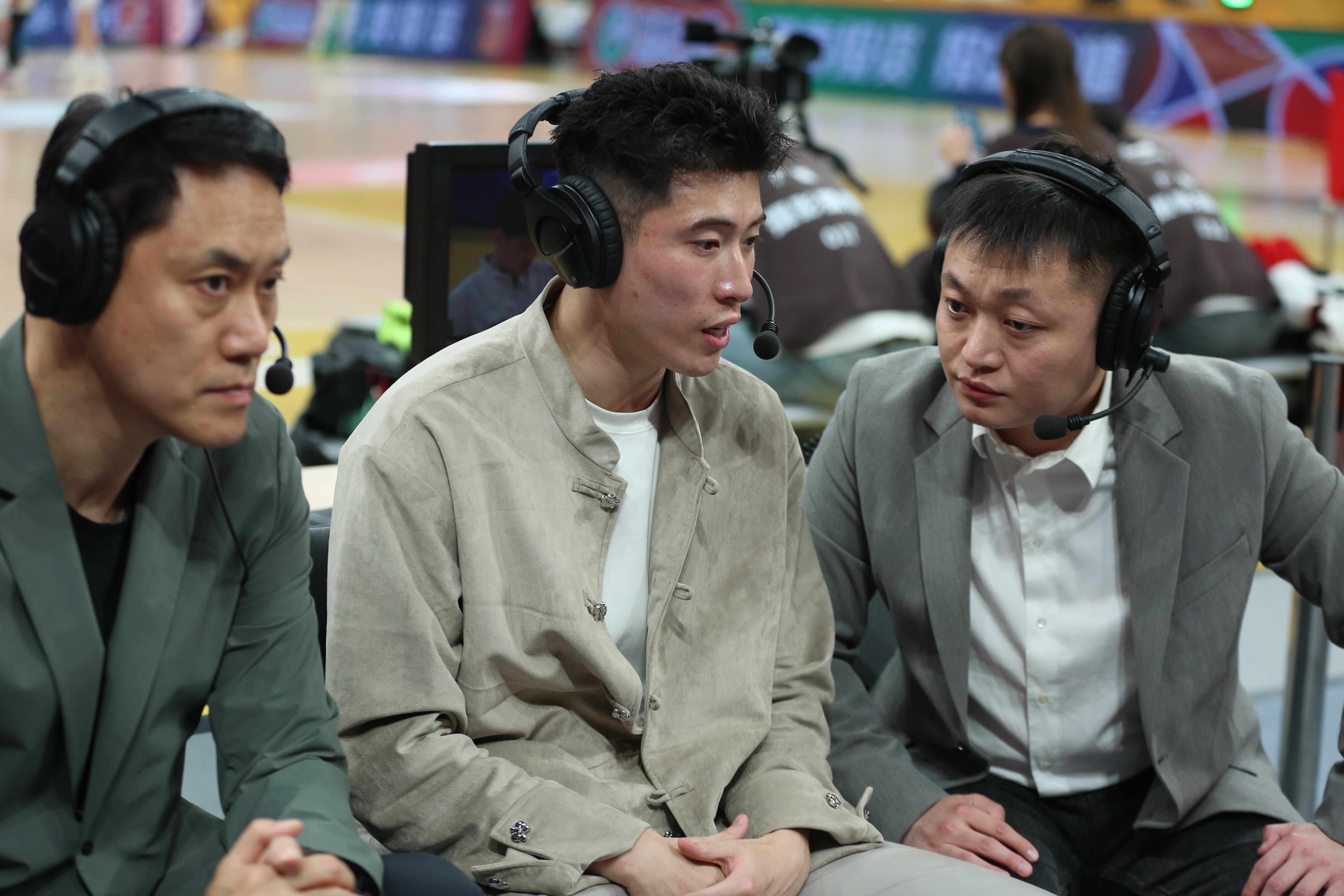 乐鱼体育平台-关于浙江队发布备战花絮,赛后豪取连胜,NBA常规赛任务艰巨,年轻球员得到机会的信息