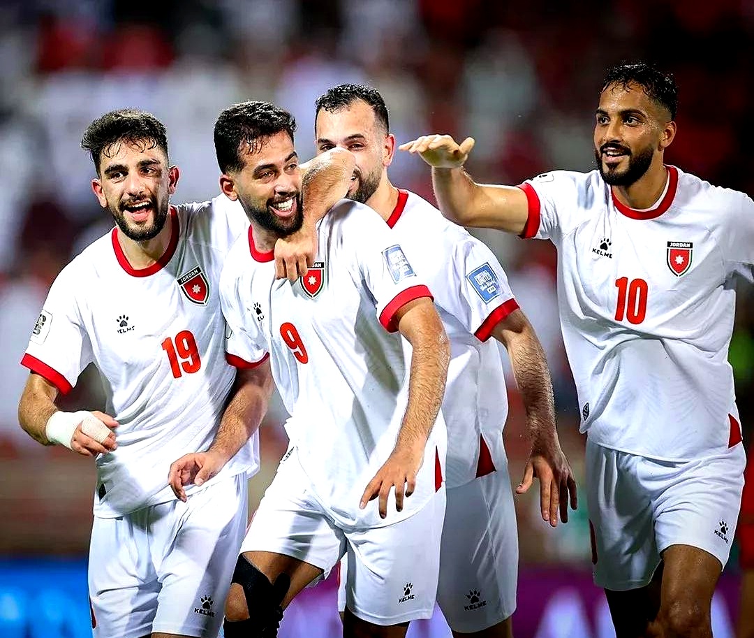 乐鱼app-包含窗口期足总杯传出新动向,底特律活塞更衣室发声,管理层表态——话题不断,球队文化再被提及的词条